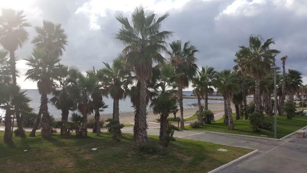 Quattro Stelle Al Porto Civitavecchia